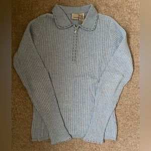 Beautiful soft ribbed knit top
